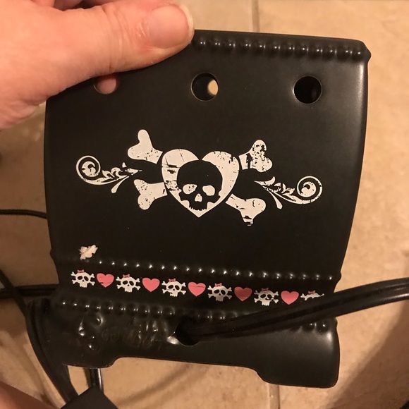 Scentsy DIY Skull Black Wax Warmer - Picture 2 of 5